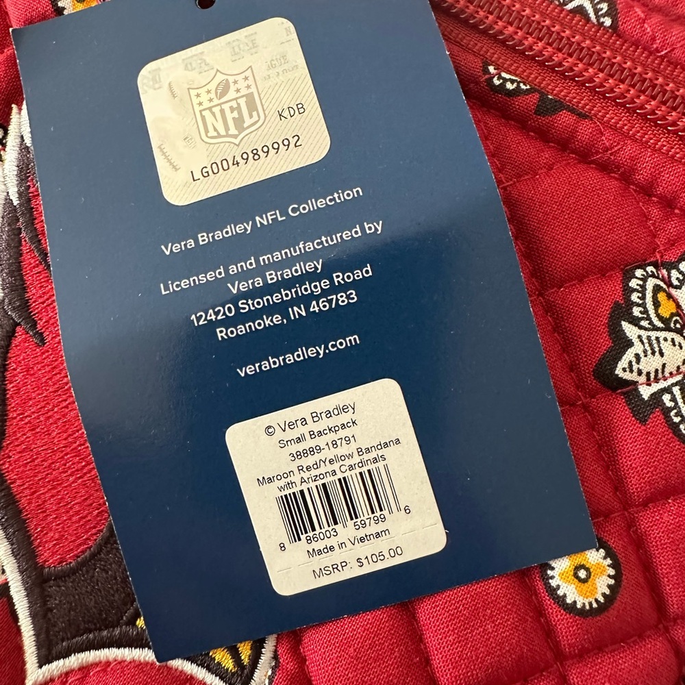 Vera Bradley Red Floral Quilted Bag - Picture 6 of 7